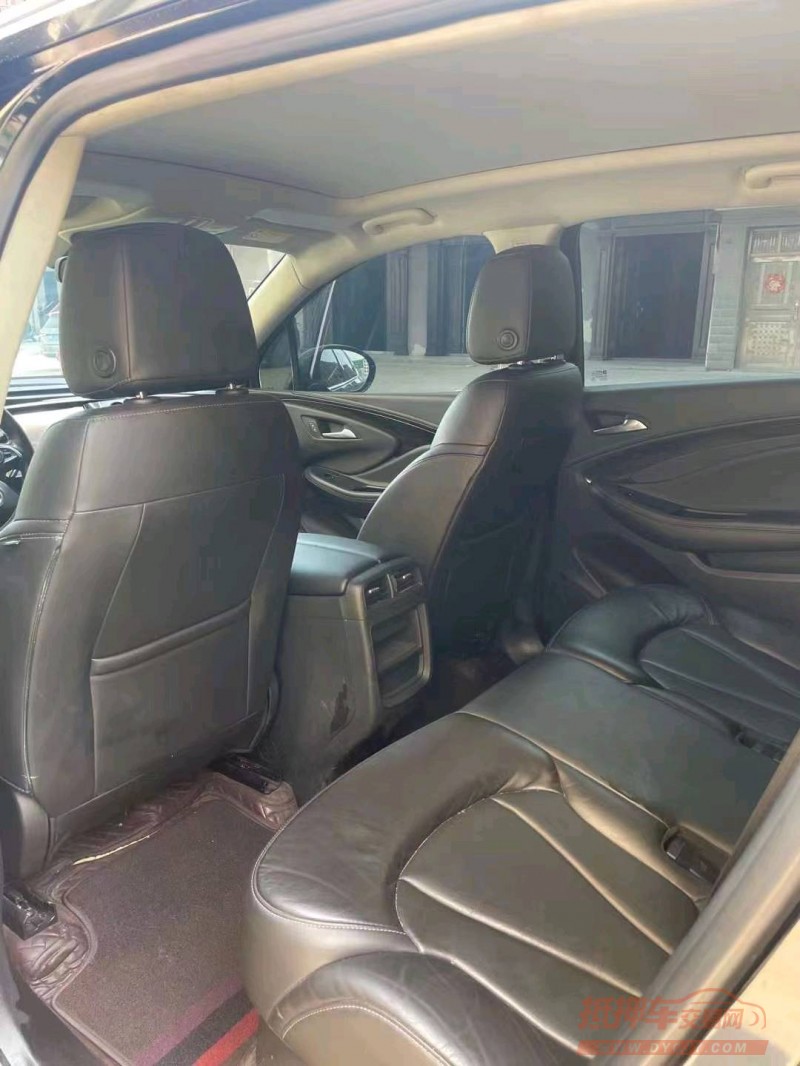 济南19年别克昂科威7