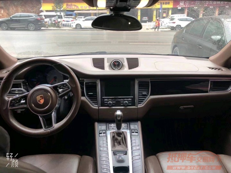 衡阳16年保时捷Macan8
