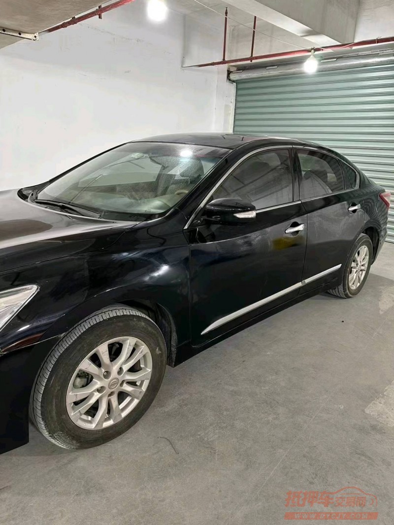 济南16年日产天籁2