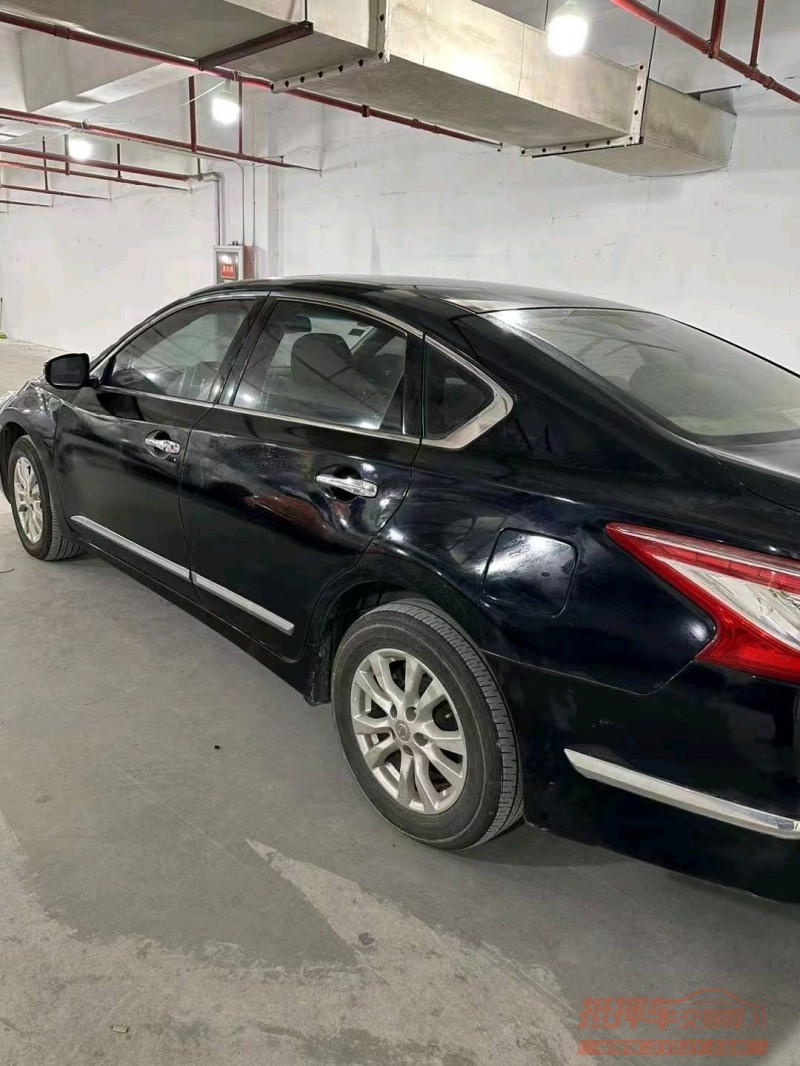 济南16年日产天籁5