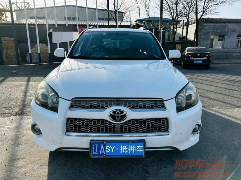 沈阳12年丰田RAV41