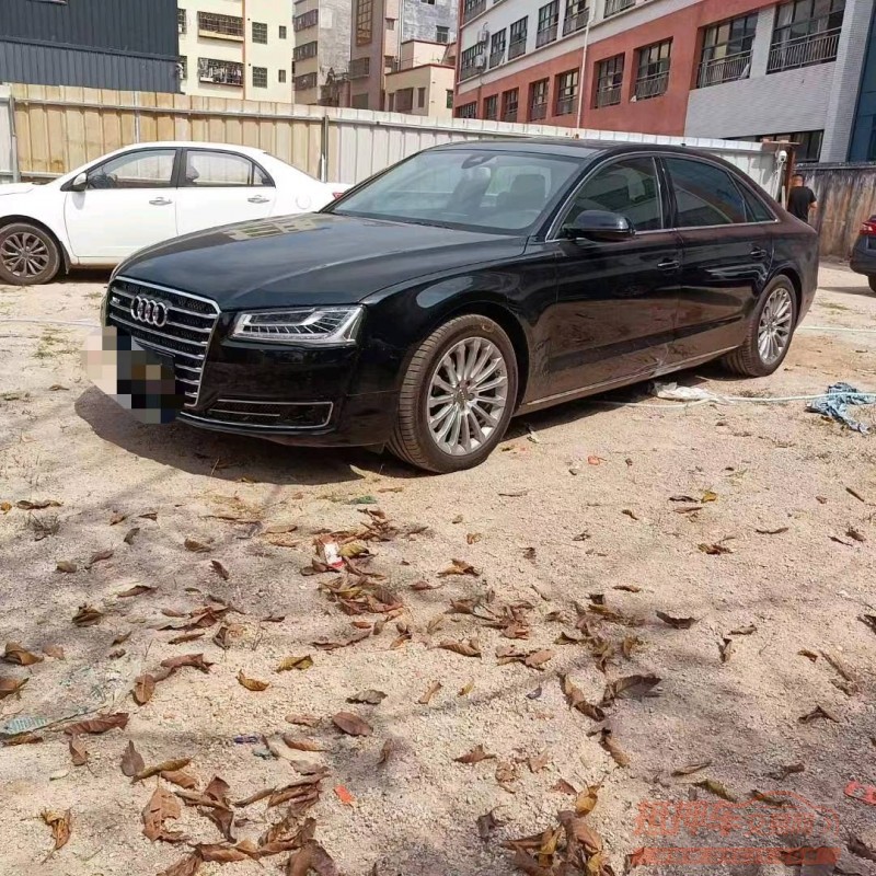 济南12年奥迪A8L2