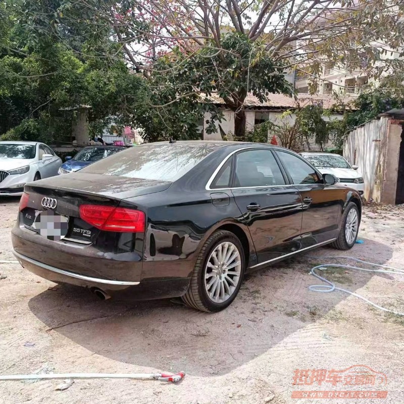 济南12年奥迪A8L7