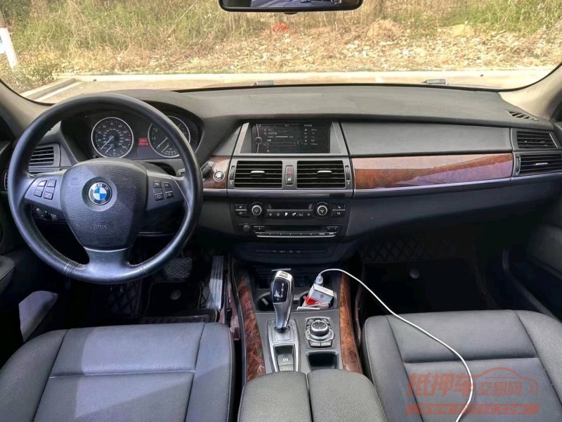 东营13年宝马X53