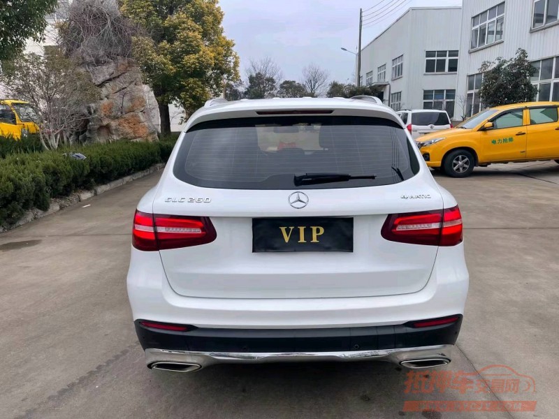 宿迁16年奔驰GLC9