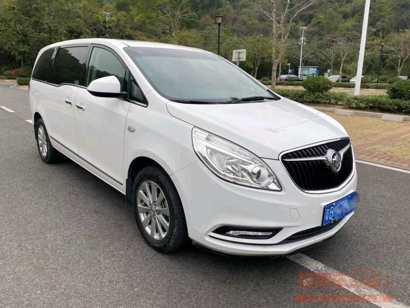 济南19年别克GL82