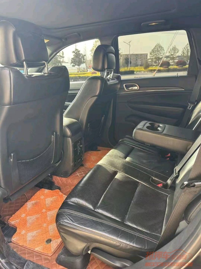 宜昌16年Jeep大切诺基2