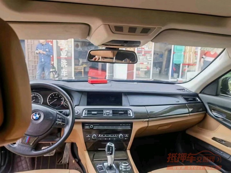 济南21年宝马7系6