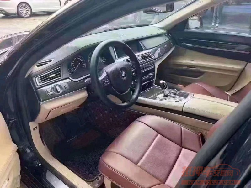 济南13年宝马7系4
