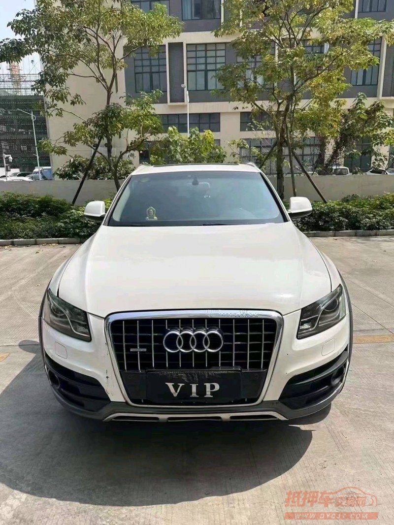 珠海13年奥迪Q59