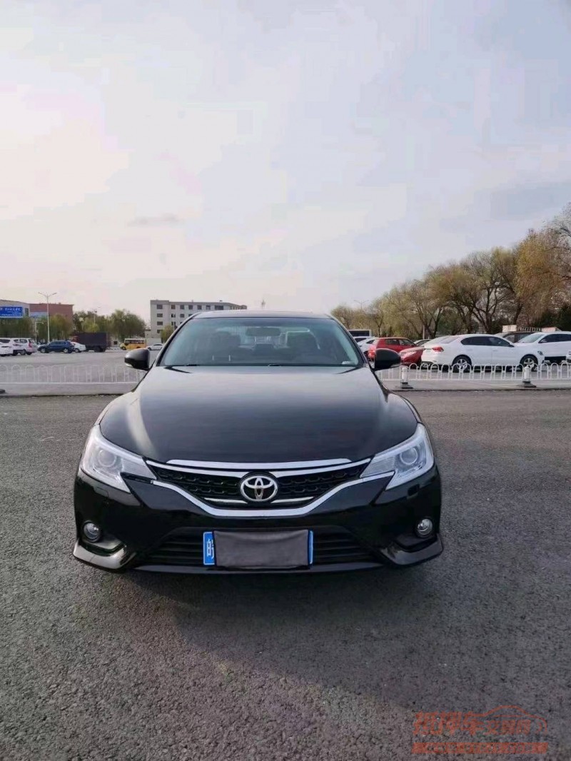 淮南14年丰田锐志1