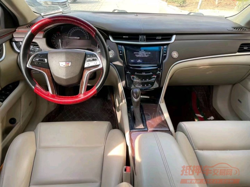 成都15年凯迪拉克XTS4
