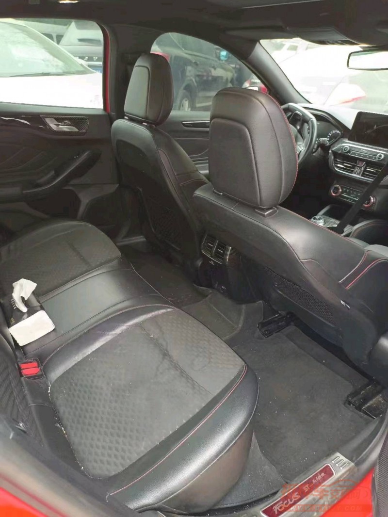 重庆19年福特福克斯3