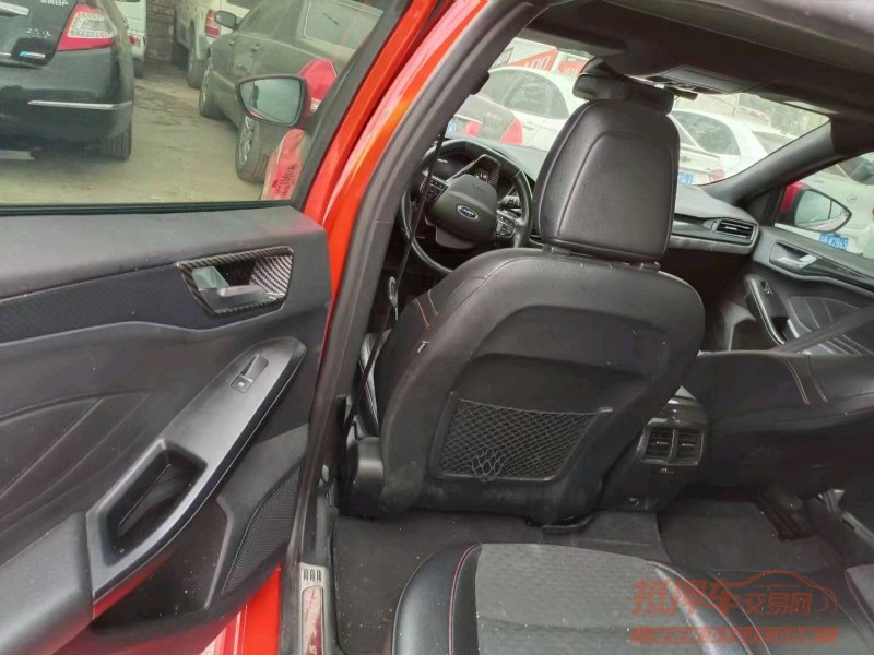 重庆19年福特福克斯6