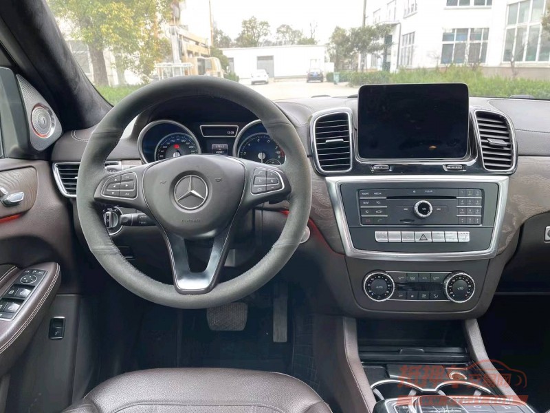 宿迁17年奔驰GLE5