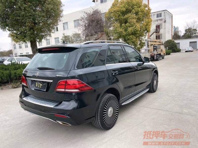 宿迁17年奔驰GLE8