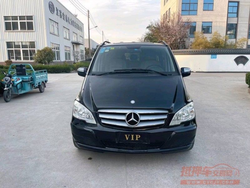 宿迁12年奔驰唯雅诺1