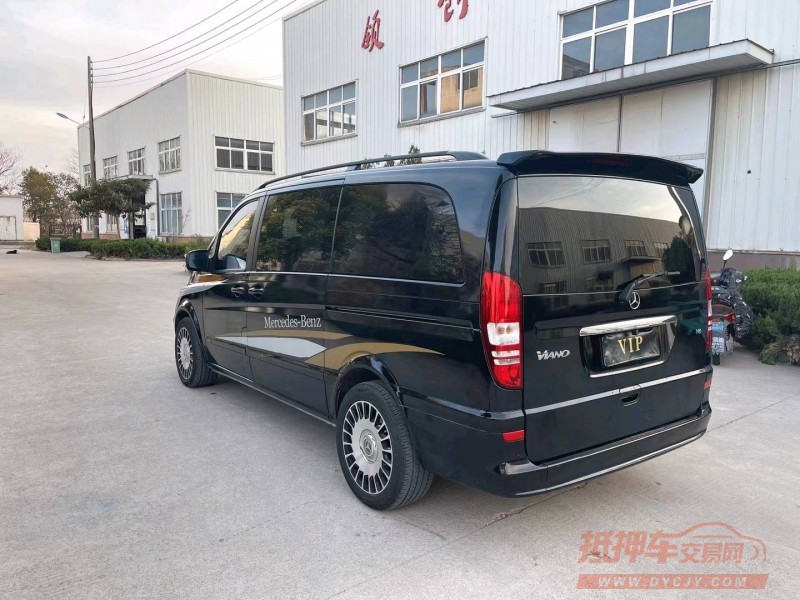 宿迁12年奔驰唯雅诺7