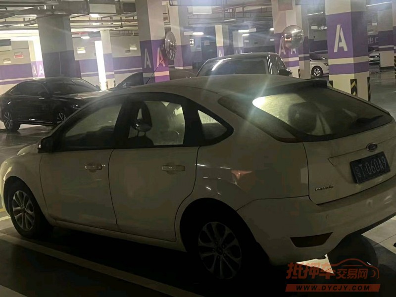 枣庄13年福特福克斯4
