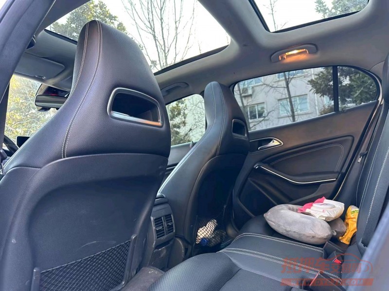 苏州18年奔驰GLA6