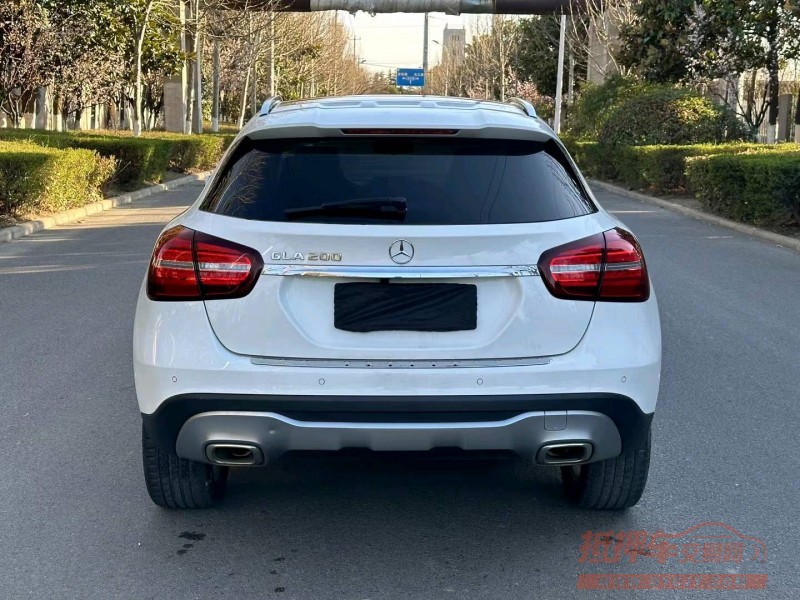 苏州18年奔驰GLA9