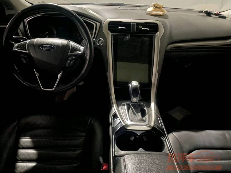 中山16年福特蒙迪欧7