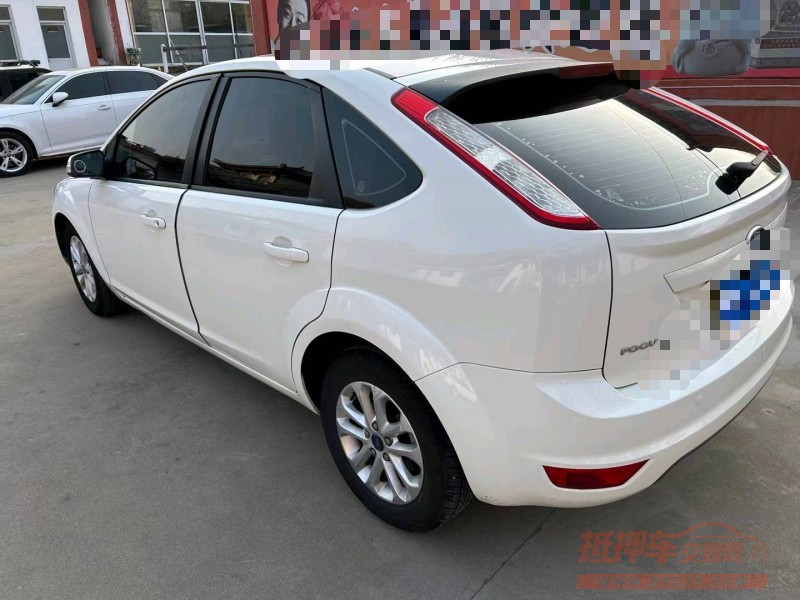 临沂13年福特福克斯5