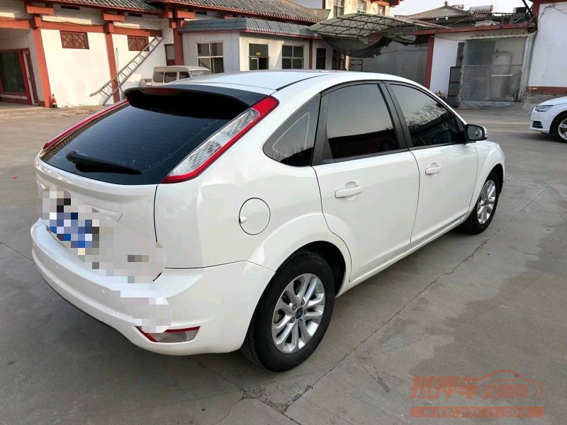 临沂13年福特福克斯6