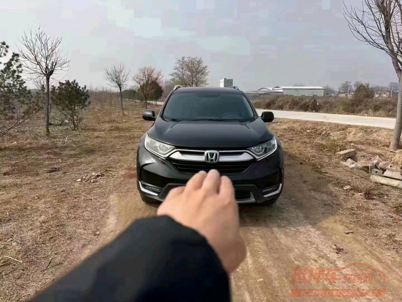 武汉17年本田CRV1
