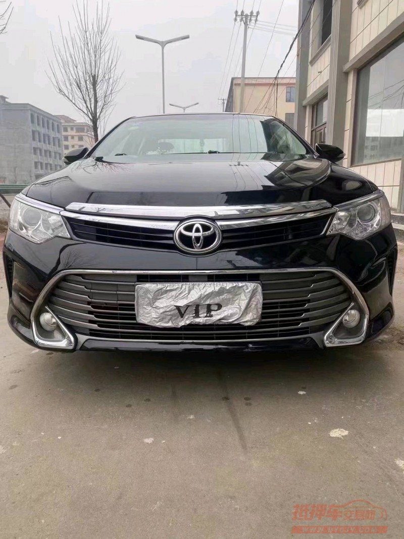 北京17年丰田凯美瑞1