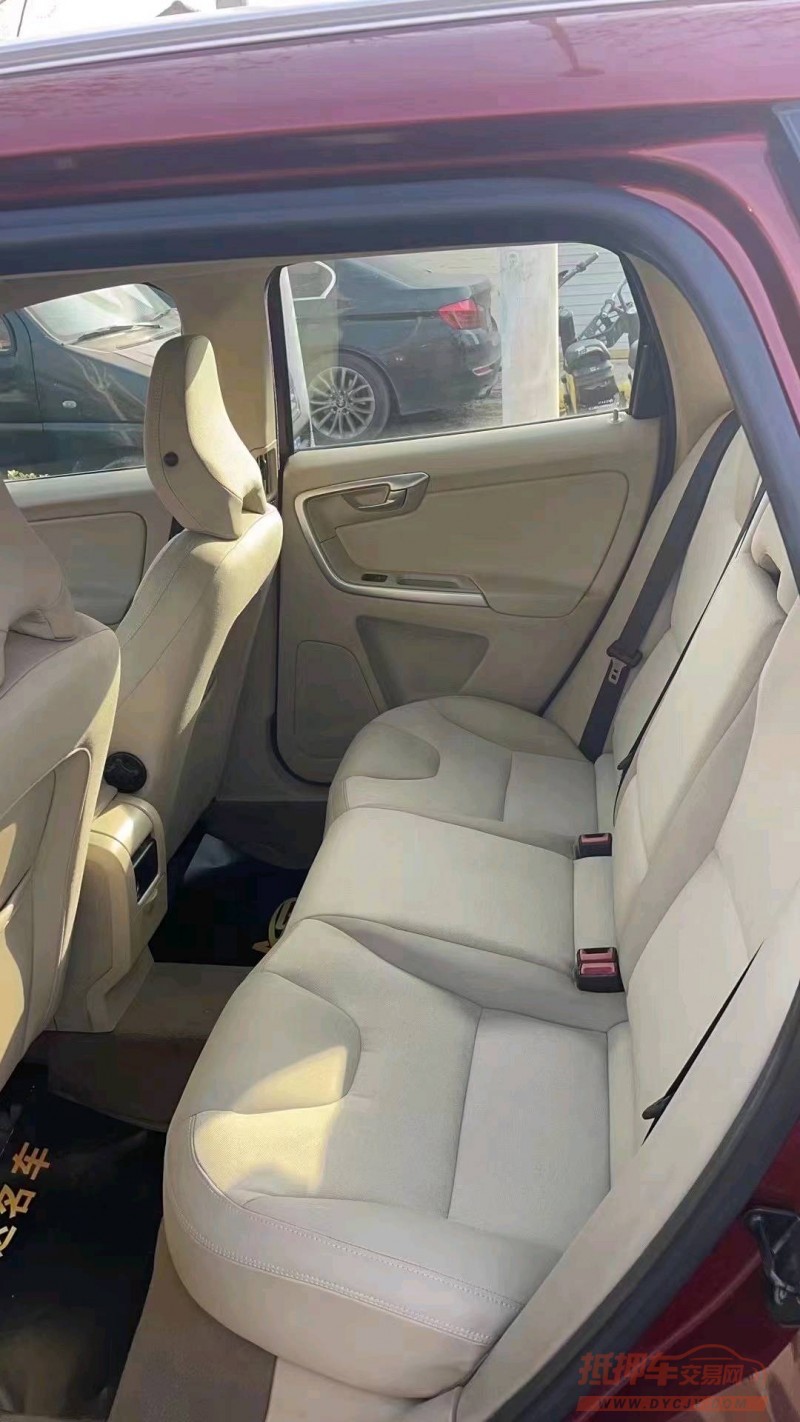 枣庄11年沃尔沃XC605
