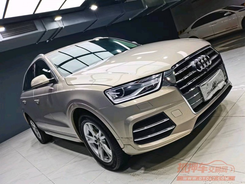 成都17年奥迪Q33