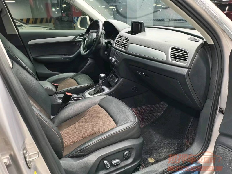 成都17年奥迪Q37