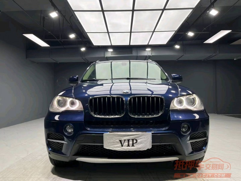 成都11年宝马X51