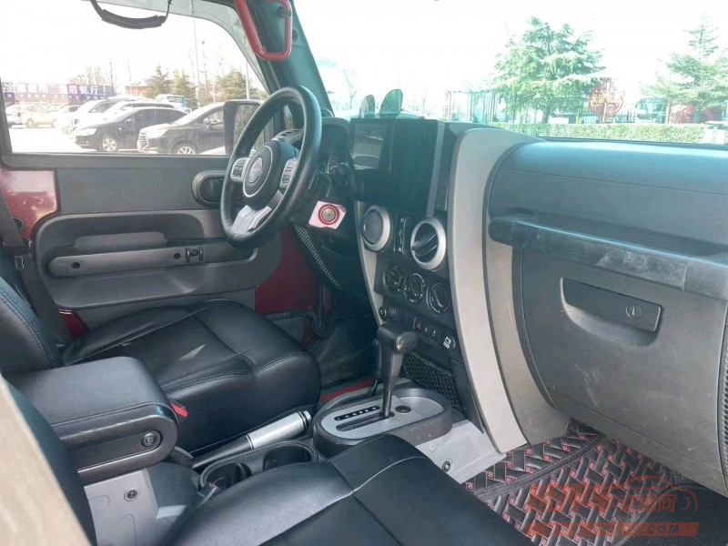 枣庄09年Jeep牧马人4