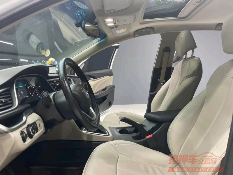 成都20年别克英朗GT5