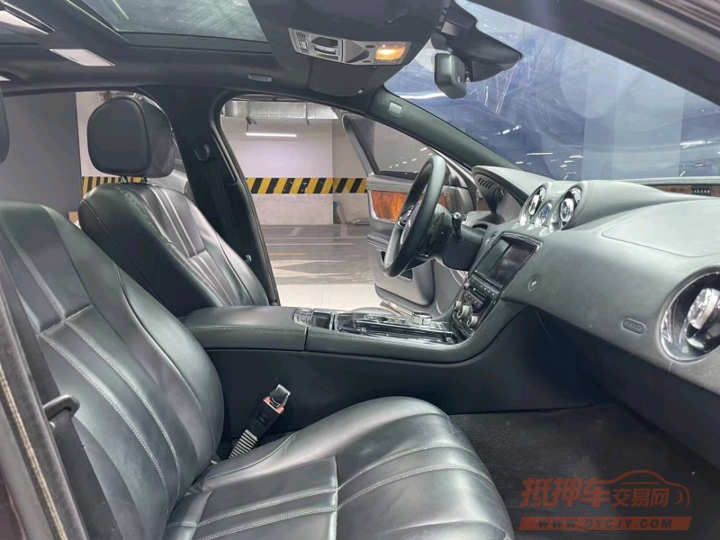 成都13年捷豹XJL7