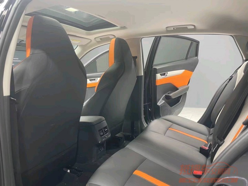 成都22年东风奕炫4