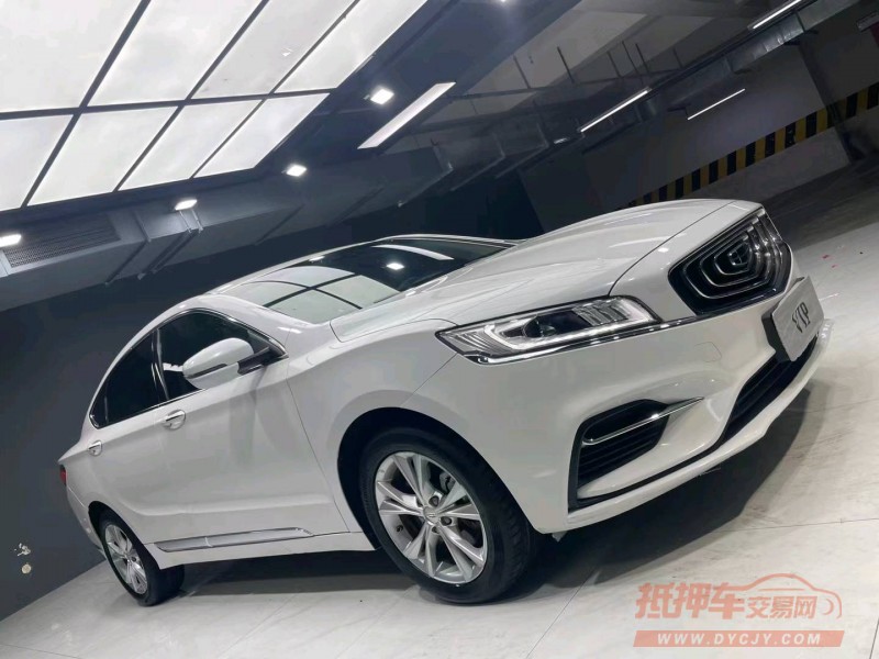 成都20年吉利博瑞3