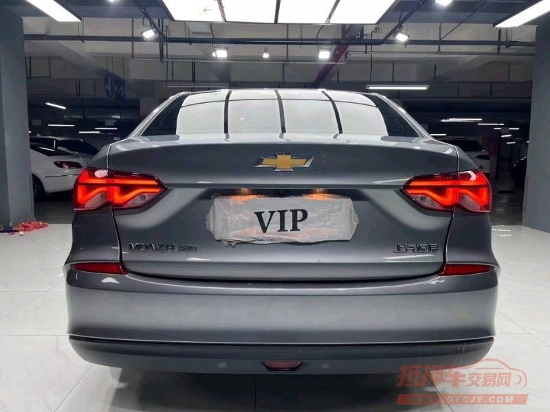 成都22年雪佛兰科鲁泽9