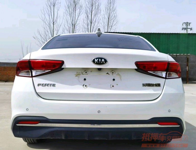 北京19年起亚福瑞迪3