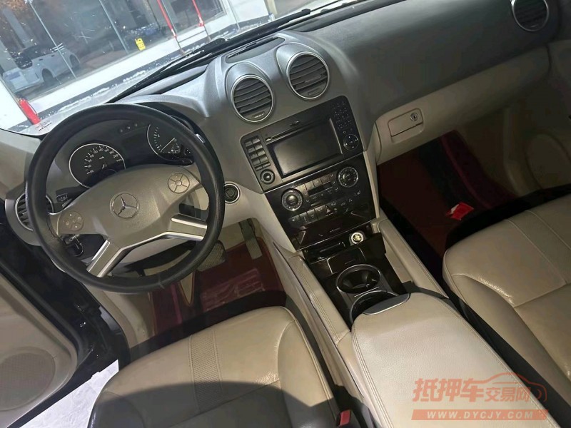 临沂09年奔驰ML6