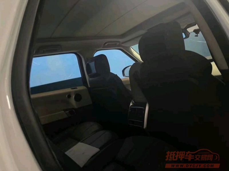 重庆16年路虎揽胜运动5