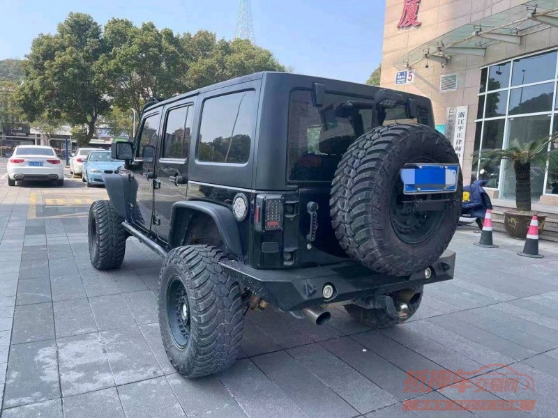 嘉兴15年Jeep牧马人7