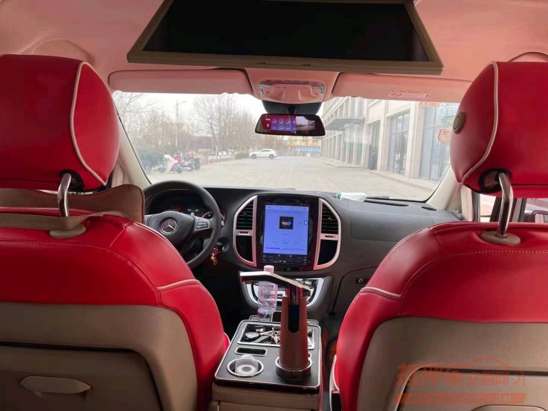 枣庄17年奔驰威霆5