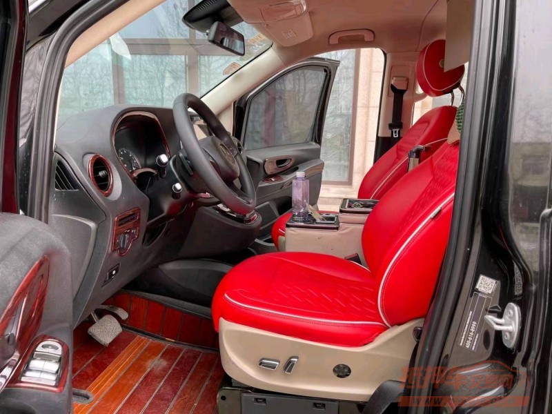 枣庄17年奔驰威霆6