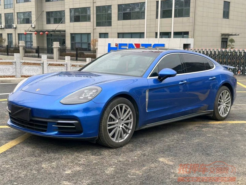 徐州19年保时捷帕拉梅拉5