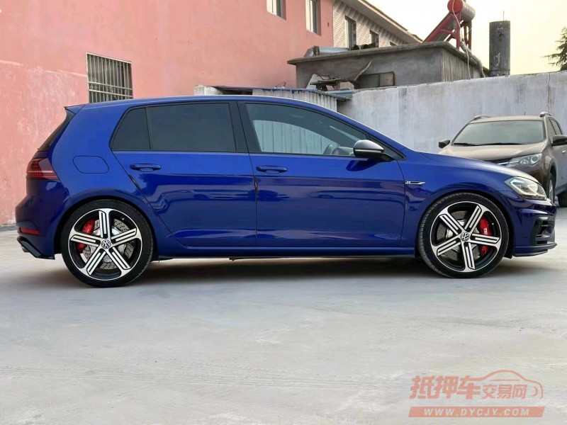 济宁19年大众高尔夫3