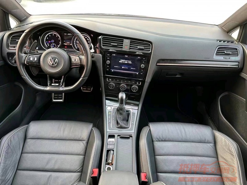 济宁19年大众高尔夫5