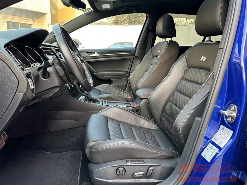 济宁19年大众高尔夫7